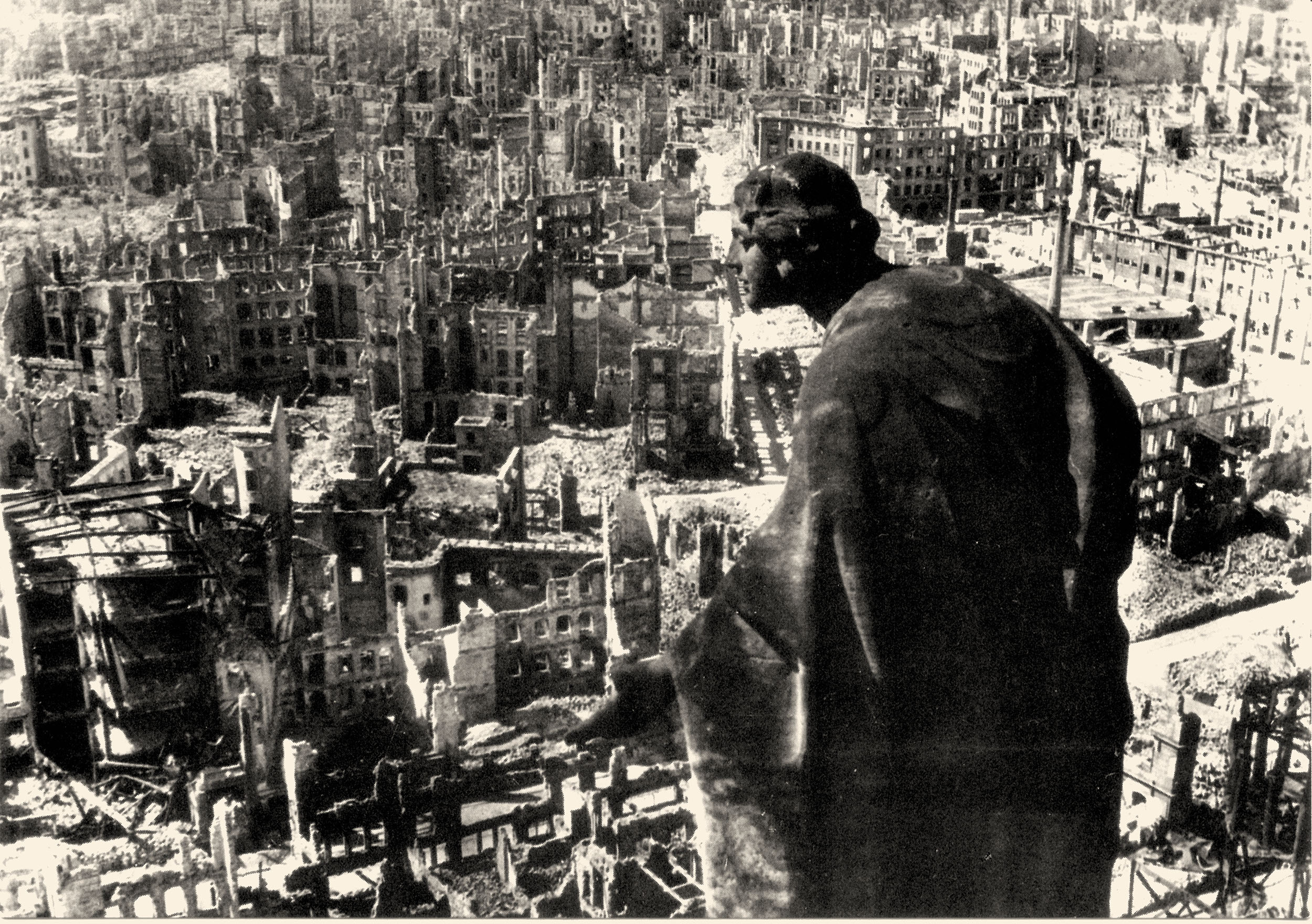 Drážďany 1945.