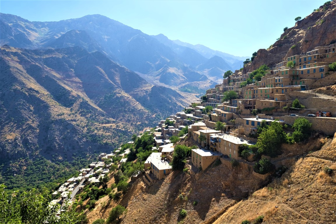 Vesnice Hawramán je nejkrásnějším místem íránského Kurdistánu a domovem mnoha pašeráků.