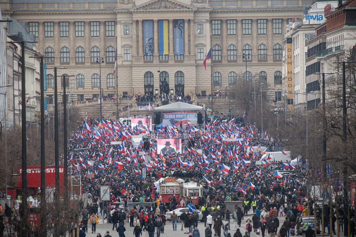 Demonstrace proti vládě na Václavském náměstí v březnu 2023.